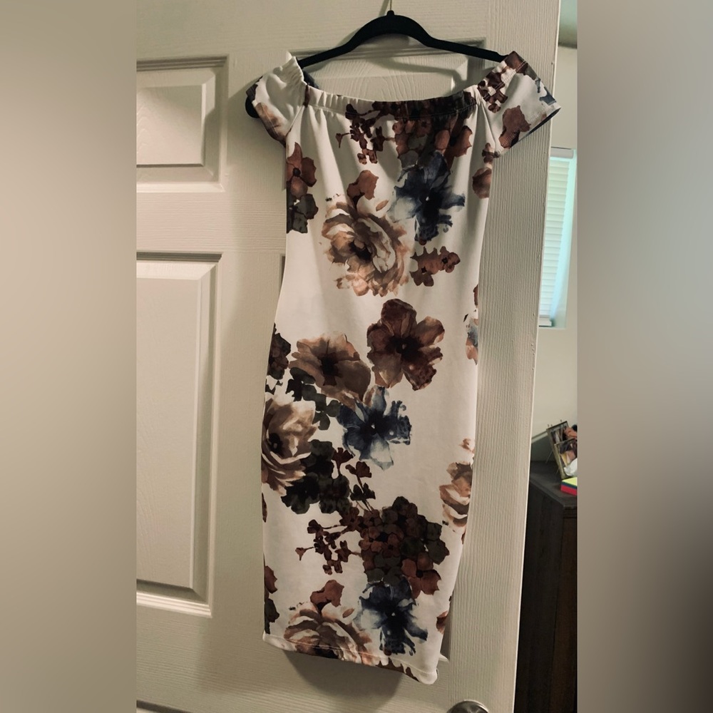 Fitted dress